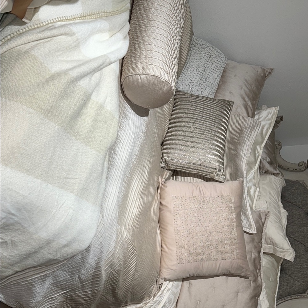 Hotel collection Elegant Tan Decorative Pillow - Picture 3 of 4